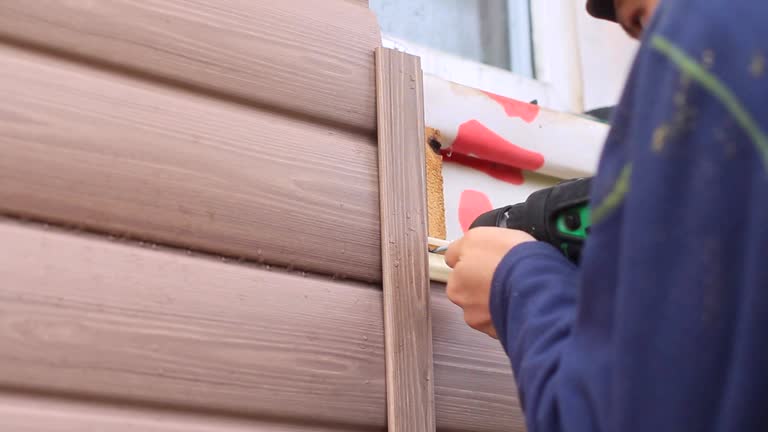 Best Engineered Wood Siding  in Iowa Park, TX